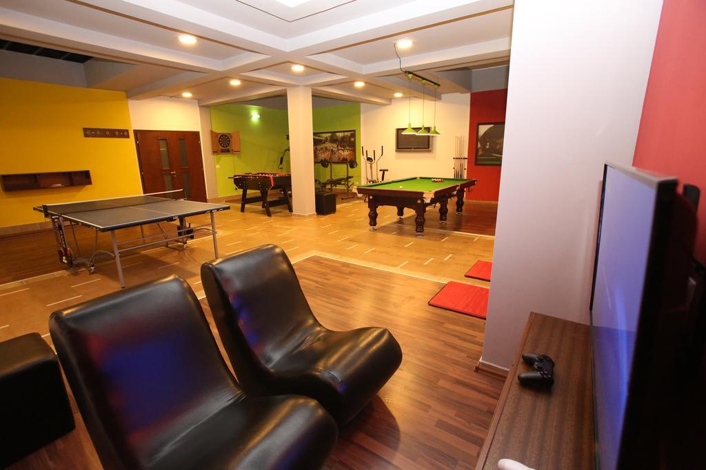 פריזרן Hotel Ok מראה חיצוני תמונה